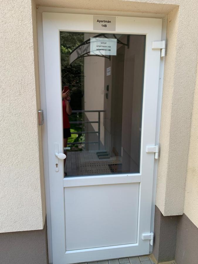 Vsemina Apartman Luzkovice Экстерьер фото